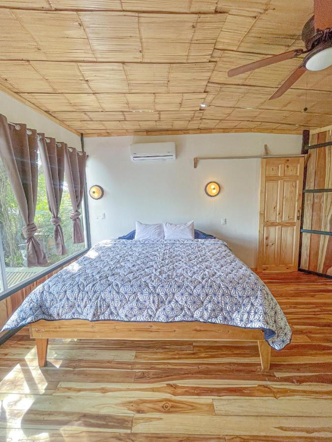 El Gato Rojas Surf Hostel Playa Santa Teresa  Εξωτερικό φωτογραφία