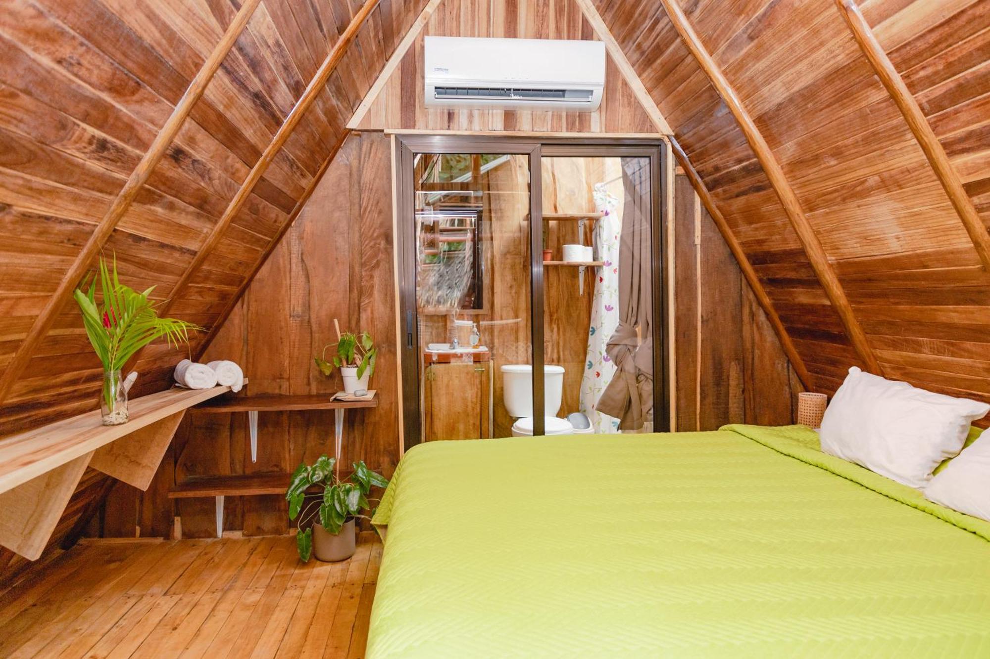 El Gato Rojas Surf Hostel Playa Santa Teresa  Εξωτερικό φωτογραφία