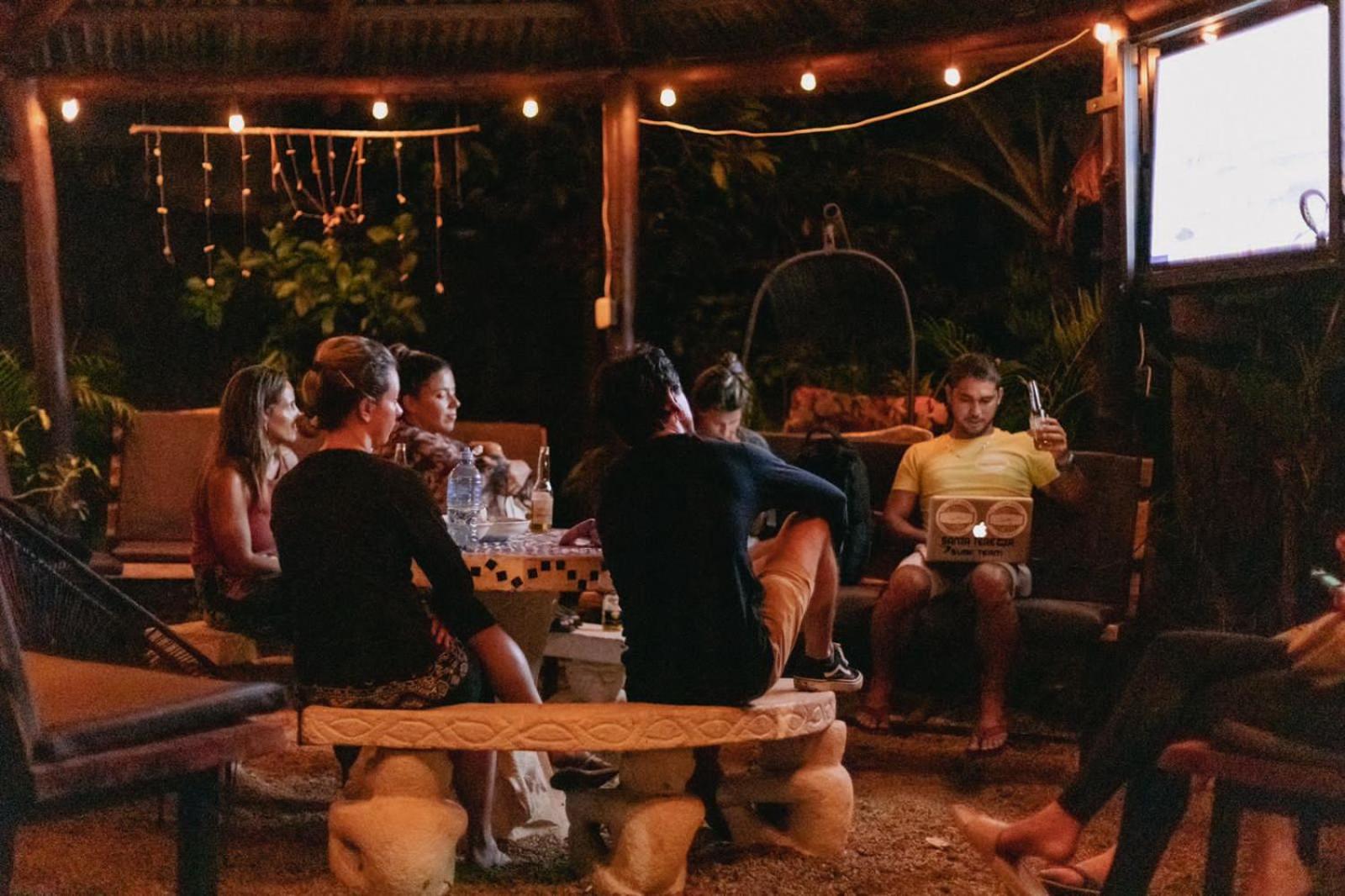 El Gato Rojas Surf Hostel Playa Santa Teresa  Εξωτερικό φωτογραφία